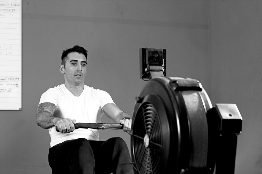 one of the cardio exercises for men is rowing
